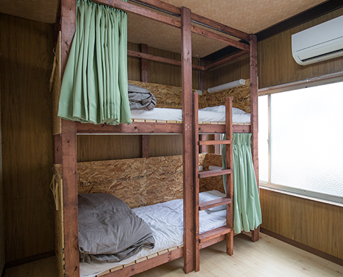 ROOM-A